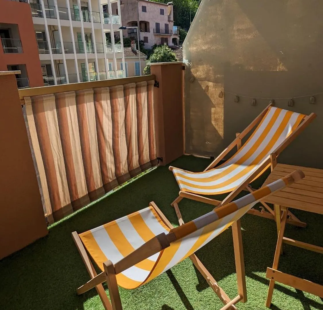 Appartement Studio In Menton Near Sea And City Centre Frankrijk